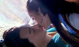 最新爆料吻戏合集大全图片,盘点最新吻戏合集大全精彩瞬间